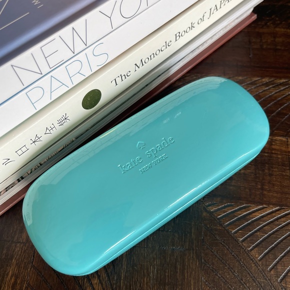 Kate Spade Eyeglasses Casing - Picture 1 of 6